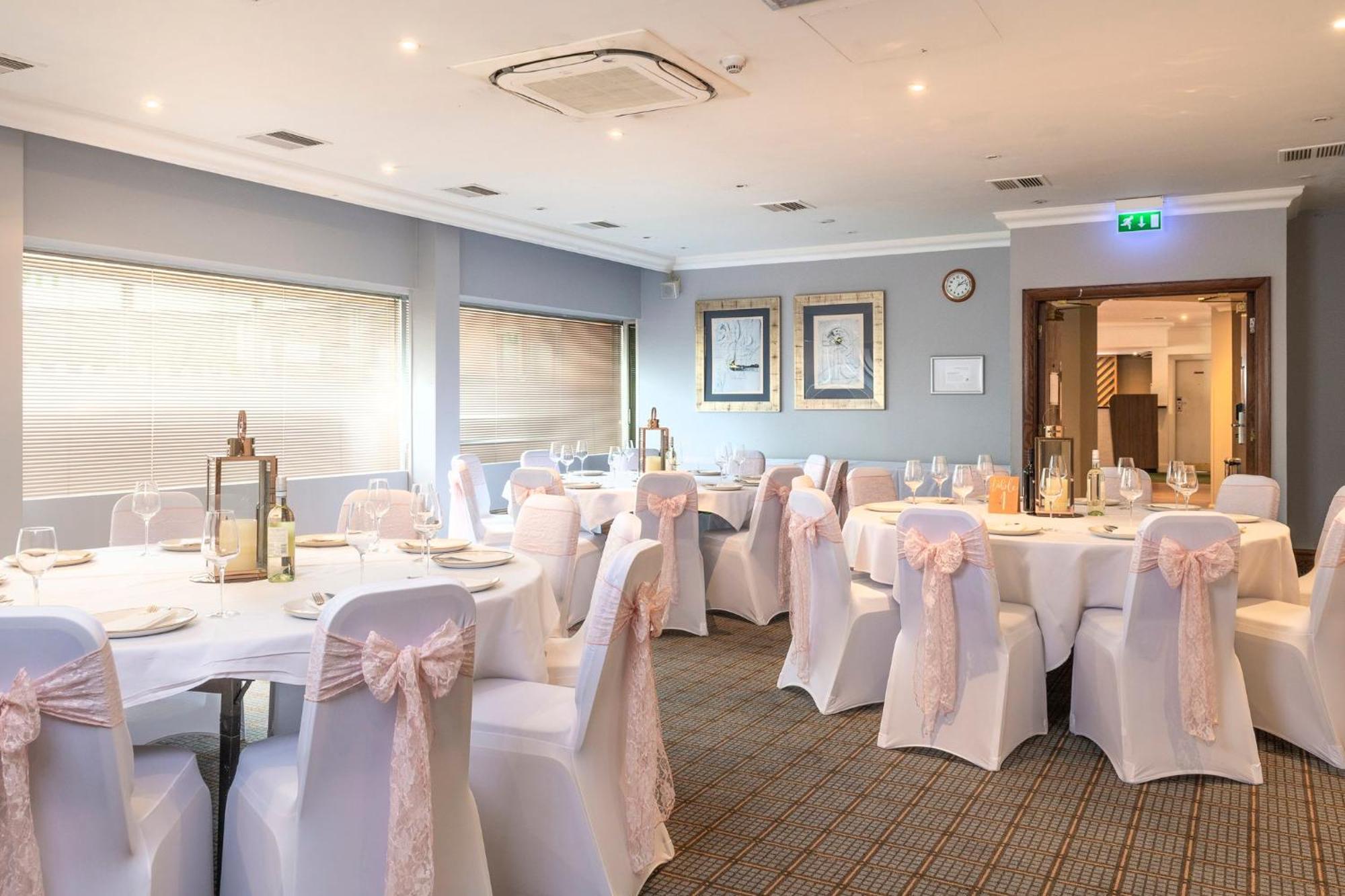 Holiday Inn Norwich, Ipswich Road By Ihg Exterior foto