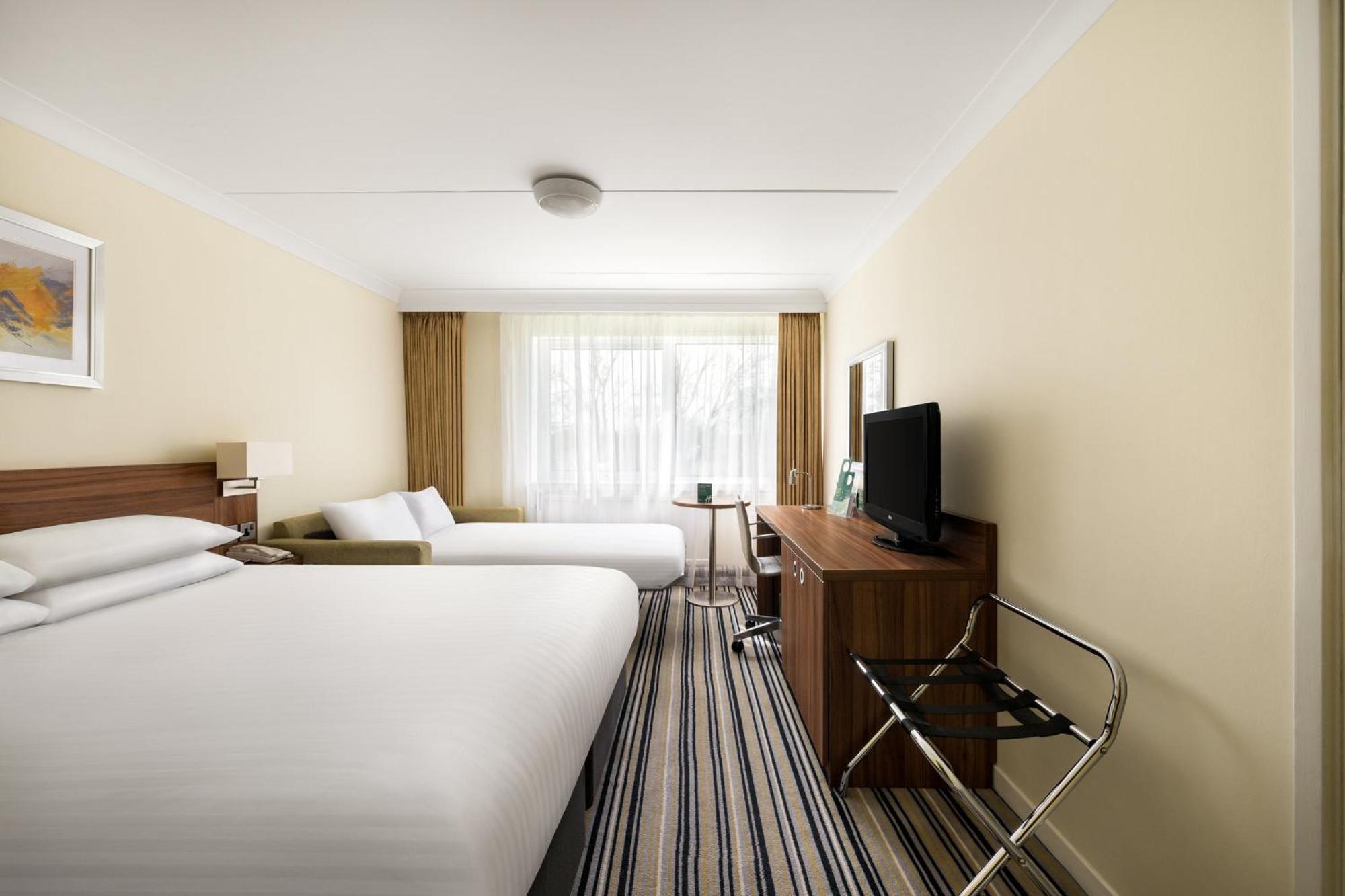 Holiday Inn Norwich, Ipswich Road By Ihg Exterior foto